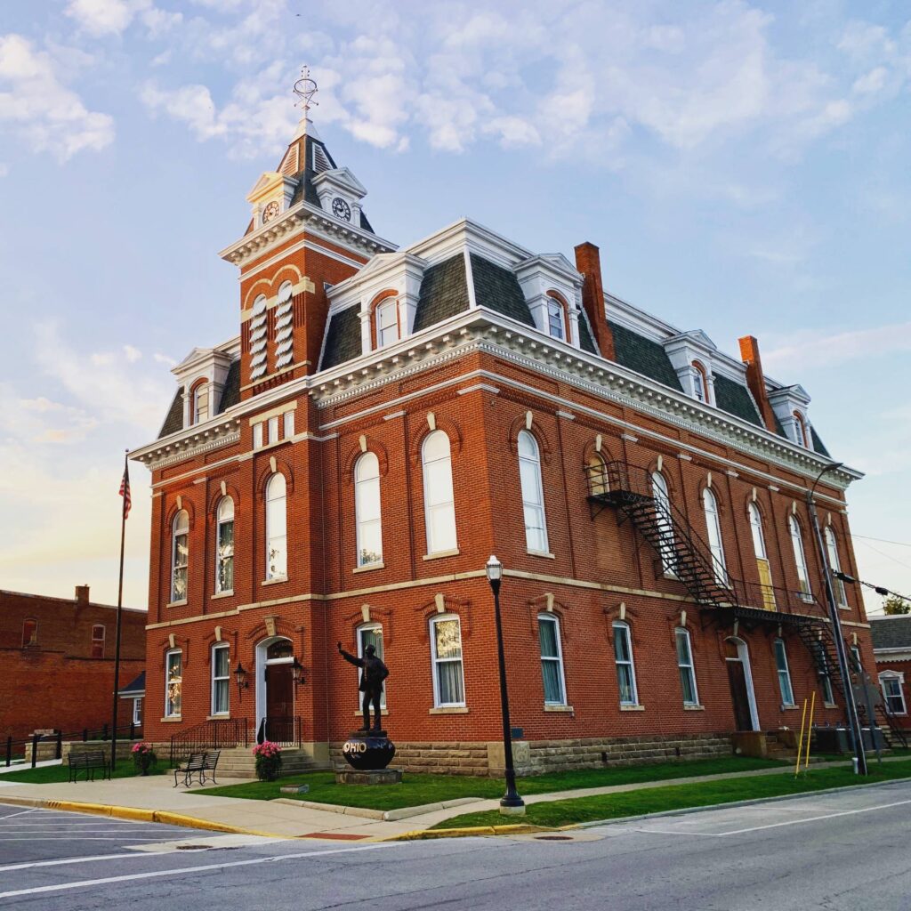 Magnificent Scenery Ship Building Activities Village of Milan